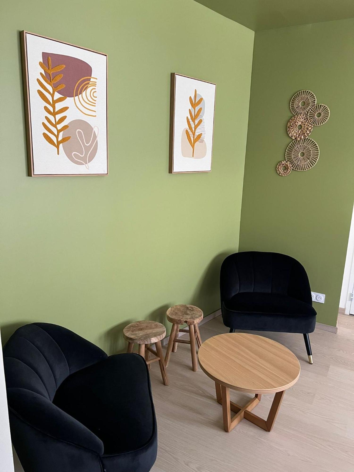 Hotel Le Blason 엉부와스 외부 사진