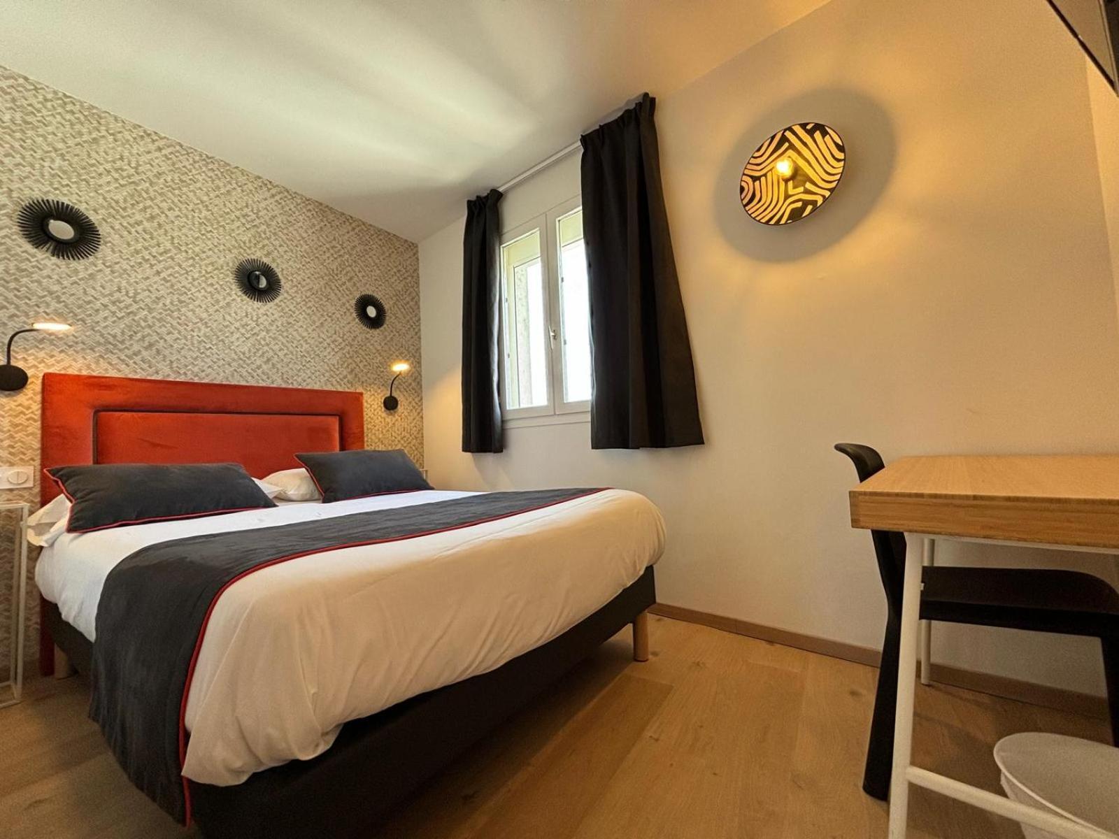 Hotel Le Blason 엉부와스 외부 사진