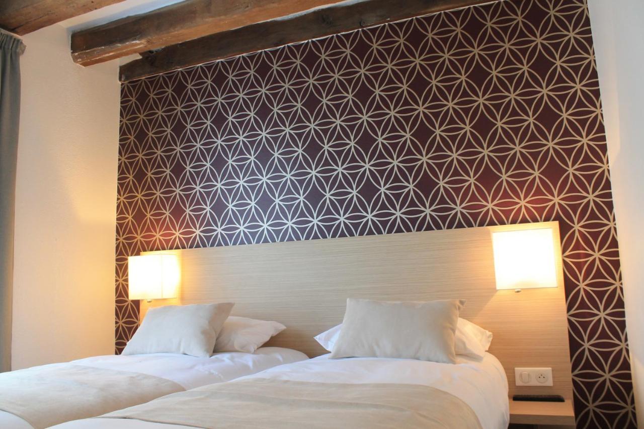 Hotel Le Blason 엉부와스 외부 사진