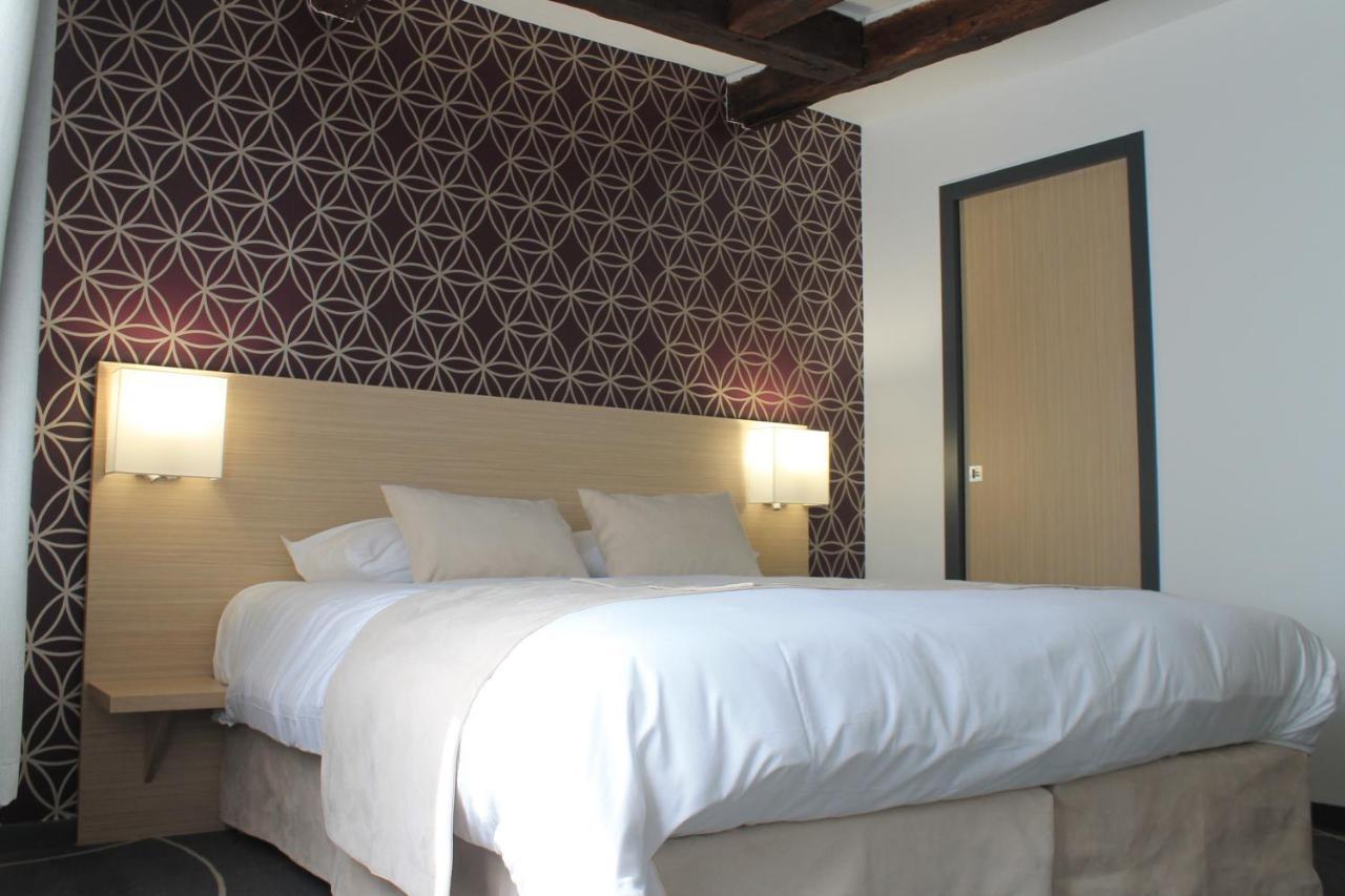 Hotel Le Blason 엉부와스 외부 사진