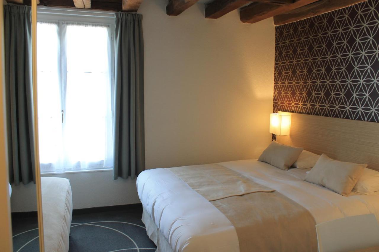 Hotel Le Blason 엉부와스 외부 사진