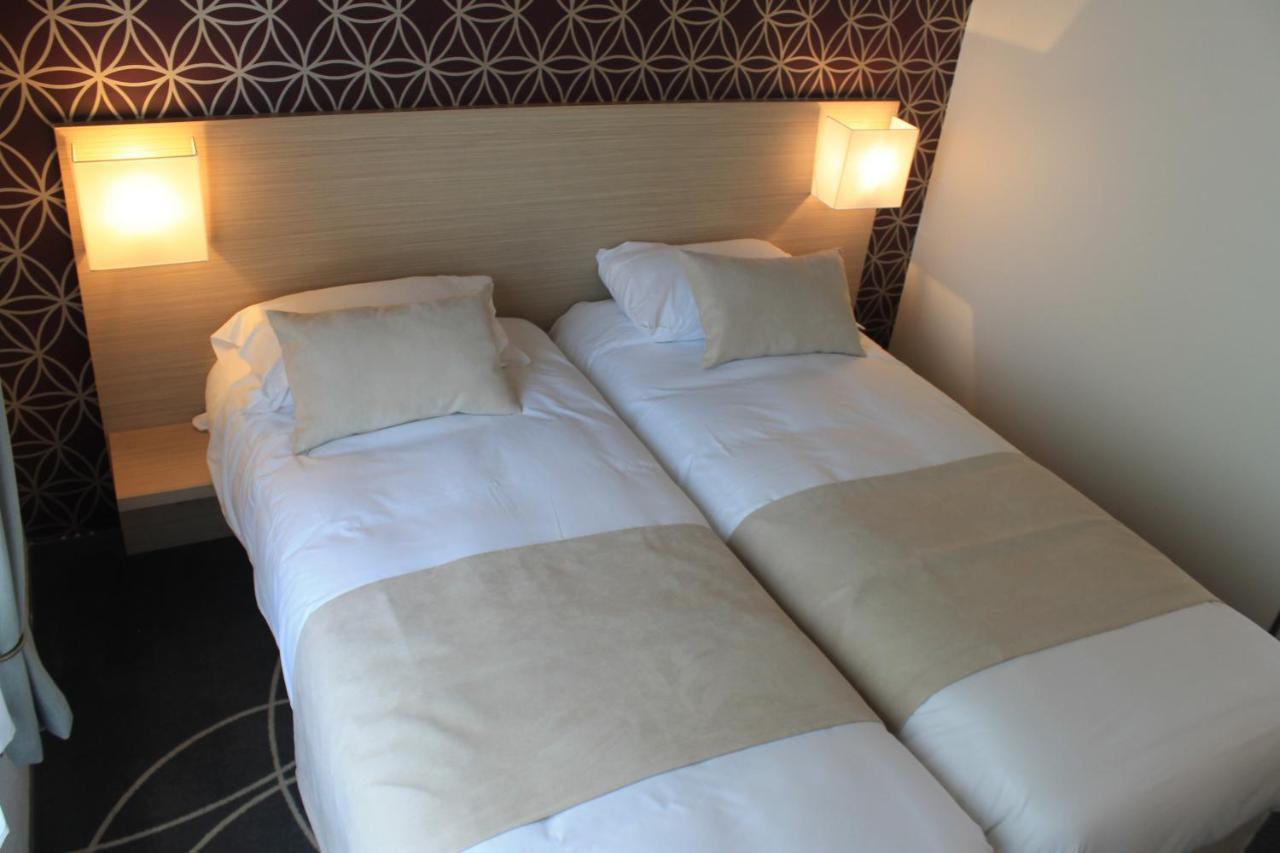 Hotel Le Blason 엉부와스 외부 사진